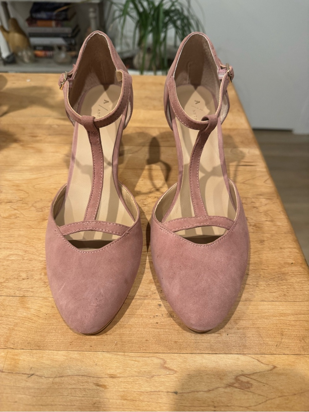 Anthropologie Mauve Suede T-Strap Heels